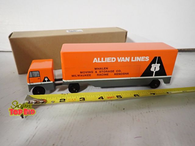 Lot 59-43301 - Ralstoy Die-Cast Semi 8 1/4" long, Mint