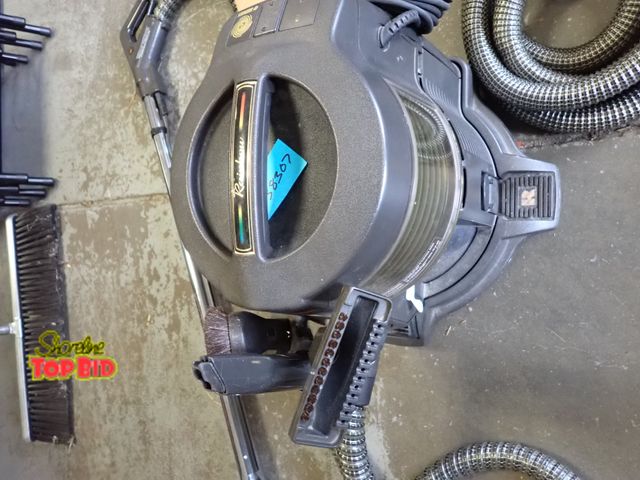 Lot 59-38307 - Excellent Rainbow E Series Vacuum, Tested - Working with Extras