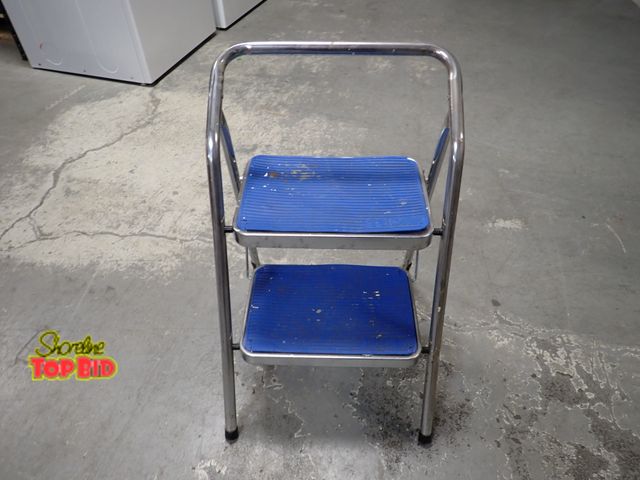 Lot 59-41039 - Vintage Tricam Step Stool