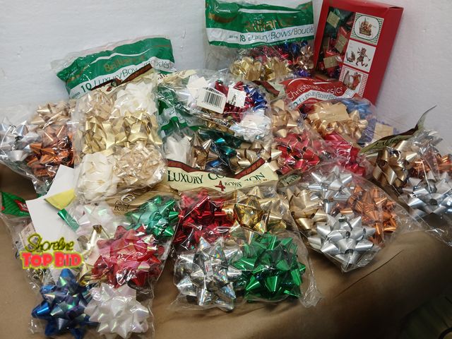 Lot 59-71011 - Large lot of Christmas bows arts and crafts
