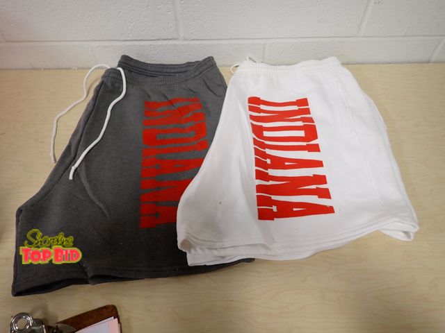 Lot 59-45083 - New Old Stock from 1970s to 1980s Indiana Shorts Size 4X with Pockets Terry/Fleece