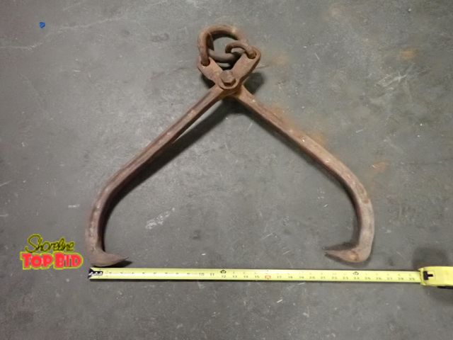 Lot 59-10020 - Industrial Railroad Tie Rail Timber Log Ice Tongs