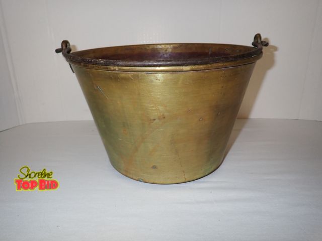 Lot 59-24250 - 1860 H.W. Hayden's Brass Bucket, Nice Original Patina