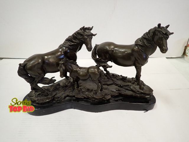 Lot 59-10027 - The Marley Horses Bronze Sculpture, European Bronze Finery Foundry Mark 10 1/2" tall x 15 1/2" long....