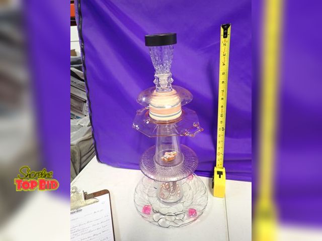 Lot 59-41508 - Beautiful glass art garden solar light 21" tall