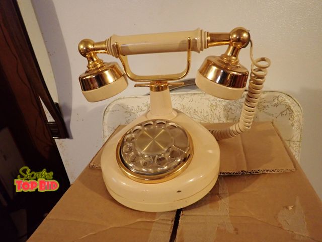 Lot 59-43025 - Vintage Western Electric French Princess Rotary House Telephone