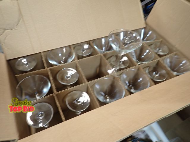 Lot 59-21555 - Libbey Cocktail Glasses, 3 Dozen, 6 oz.