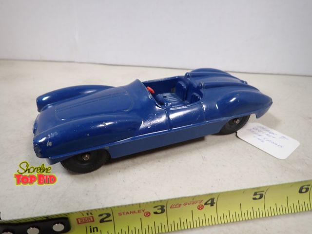 Lot 59-41127 - Marx 7" Cast ALFA Romeo 1900 C52, Disco Volante 1952 1/24 Scale, Steering Wheel Broken &amp; Missing...