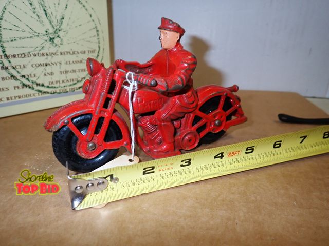 Lot 59-20067 - Cast Iron Red Motorcycle Early 1930s