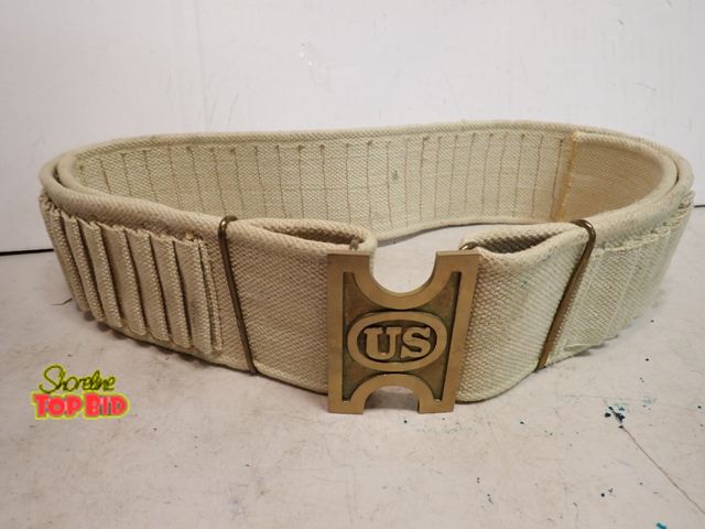 Lot 59-14630 - Search Shows -7.62x51mm Nato Blank Ammunition M60 Machine Gun Links ?? Cool Wall Decor