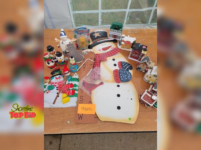 Lot 59-93215 - Snowmen and Christmas Village Lot! This lot includes lots of snowmen and houses to add to your holid...