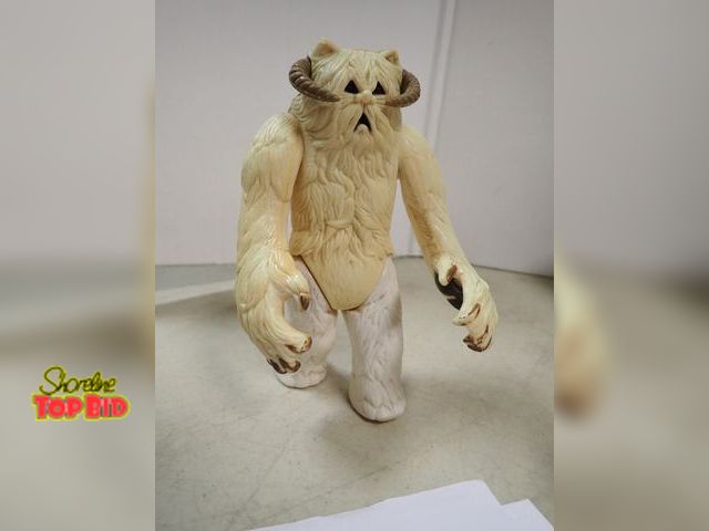 Lot 59-41755 - Star Wars Hoth Wampa action figure