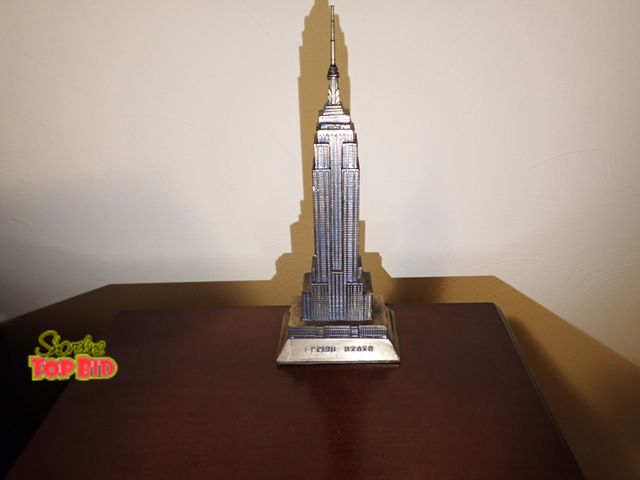Lot 59-43232 - Vintage Empire State Building, New York, Souvenir