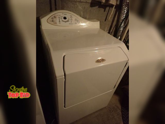 Lot 59-43107 - Maytag Neptune Dryer Maytag Neptune Gas Dryer with Large Drum, Working