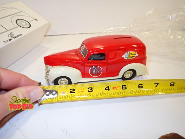 Lot 59-43146 - 1940 Panel Van Back Die-Cast Metal Mint Condition 7"
