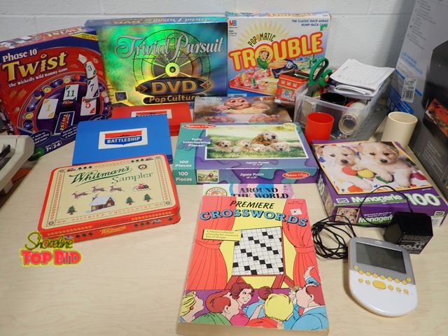 Lot 59-33048 - Game Lot