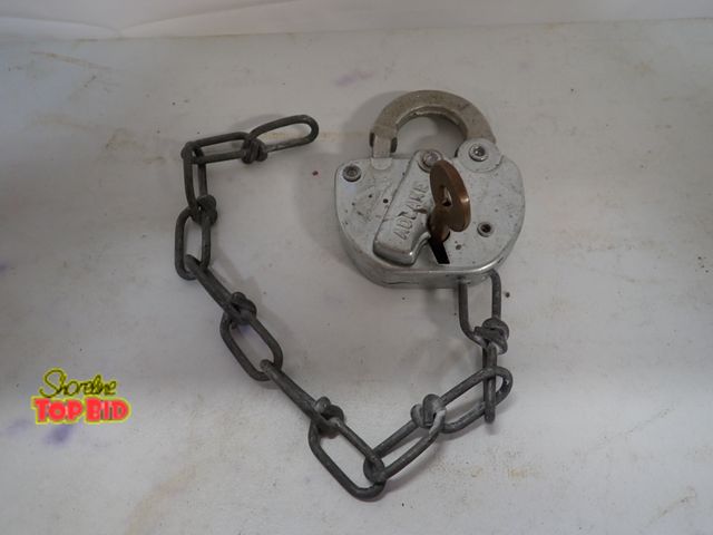 Lot 59-14480 - Ca. 1930 Adlake Railroad Switch Padlock