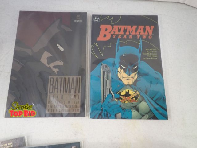 Lot 59-51037 - Batman Year One and Year Two