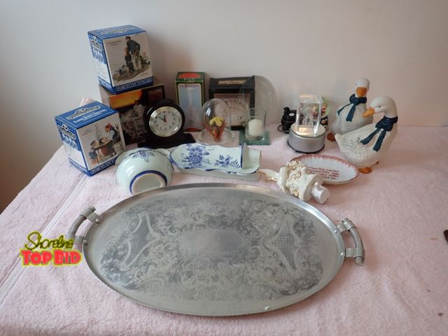 Lot 59-43555 - Misc. Home Decor