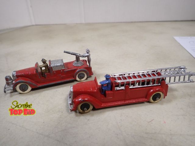 Lot 59-41817 - 2ea. Tootsie toy fire truck 4 1/2"