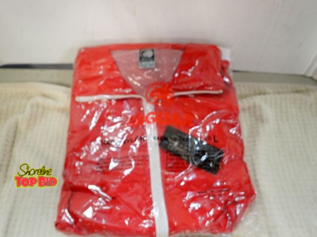 Lot 59-45172 - New Old Stock Vintage from the 1970s Jaguar 10% Nylon Warm Up Suit Size Large in Original Package