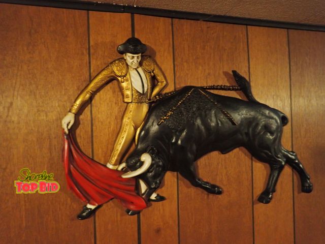 Lot 59-43042 - Mid-Century 1968 Matador Bull Fighting Wall Plaque Dart Syroco 35" long, Excellent Condition
