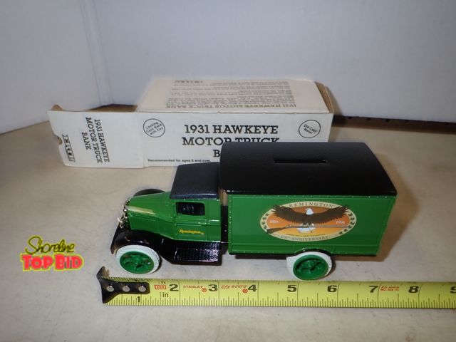 Lot 59-41425 - 1931 Hawkeye Motor Truck Bank Cast, Mint