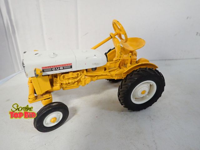 Lot 59-10331 - International Harvester Yellow Cub Tractor 1/16 Scale by Ertl