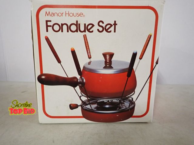 Lot 59-33527 - Manor House Fondue Set 2 qt.