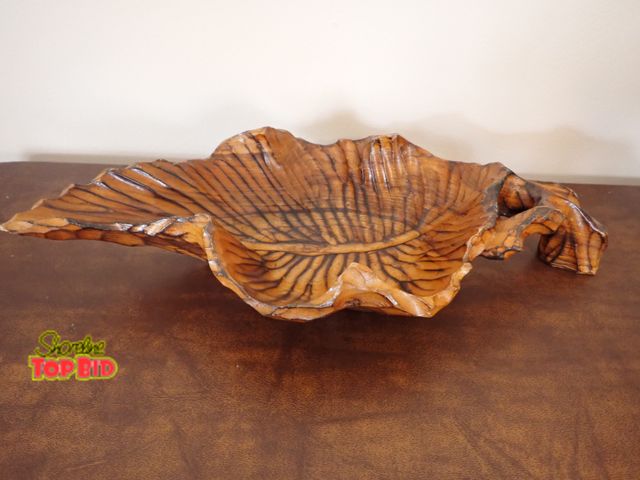 Lot 59-39190 - Vintage American Mahogany Hand Carved, Natural Leaf Bowl - Rare Find!