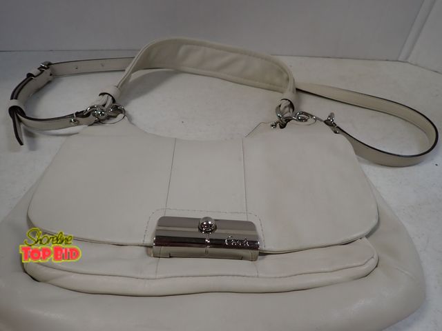Lot 59-43260 - Authentic Coach One Shoulder Hobo Bag, Leather, Off-White