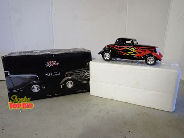 Lot 59-50095 - Unique Replicas Brand Diecast Model of a 1934 Ford