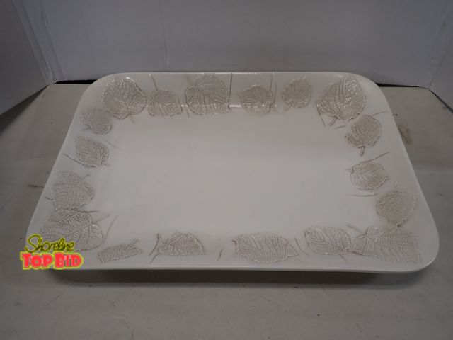 Lot 59-41326 - Large Ceramic Leaf Platter