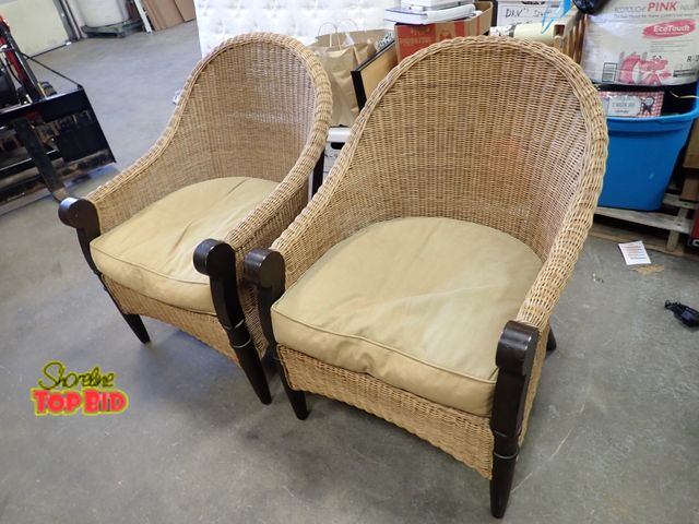 Lot 59-38322 - 2 Beautiful Wicker/Rattan &amp; Wood Framed Arm Chairs, Great Condition with Cushions