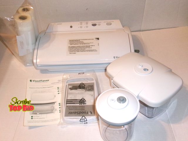 Lot 59-74481 - Foodsaver V2440 Other Foodsaver Vacuum Sealer V2440 with Accessories and extra vacuum rolls. Fully f...