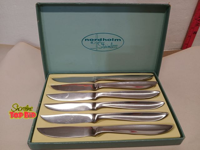 Lot 59-71137 - Stainless nordholm knife set in box