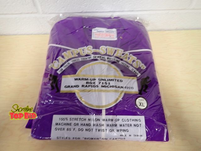 Lot 59-45091 - New Old Stock Vintage Campus Sweats Warm Up Unlimited 100% Stretch Nylon from 1960s to 1970s Size XL...