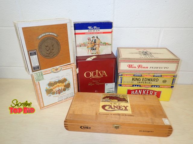 Lot 59-13162 - 8 Collectible Cigar Boxes