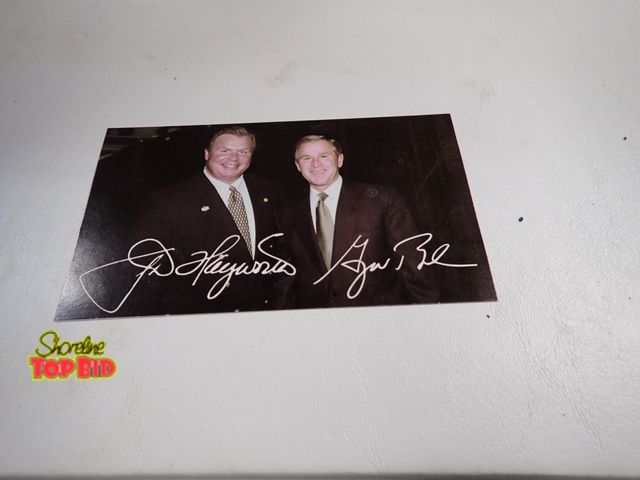 Lot 59-14158 - Signed Photo Card of President George Bush Jr. &amp; Rush Limbaugh 3" x 5"