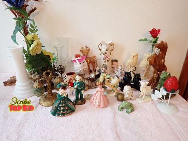 Lot 59-43314 - Vintage Figurine Collectibles &amp; More