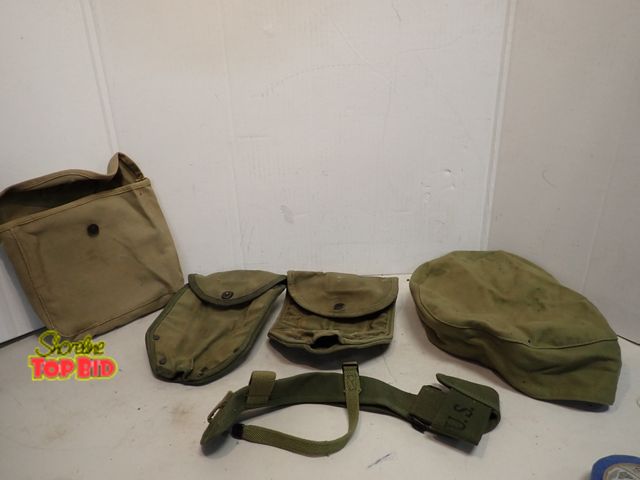Lot 59-14624 - 2 Trench Shovel Bags Military Issue with 3 Other Items Included