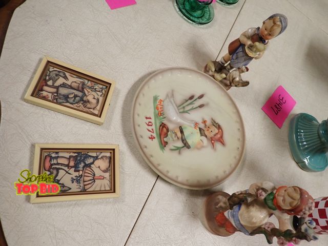 Shoreline Top Bid - Lot 59-31488 - M.J Hummal 1974 plate 2 figurines ...