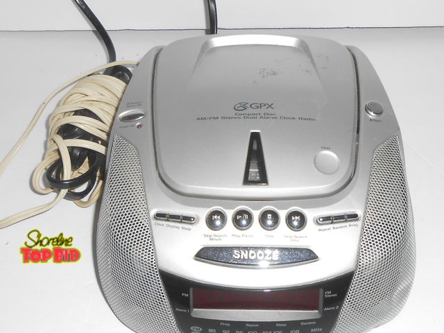 Lot 59-74240 - Vintage GPX Compact Disc CD Player, AM/FM Stereo, Dual Alarm Clock, Radio. Fully Functional.