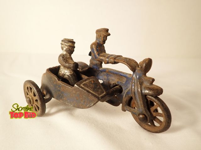 Lot 59-20199 - Antique Cast Iron Hubley Police Motorcycle with Sidecar Dating around the 1930s and 1940s. Motorcycl...
