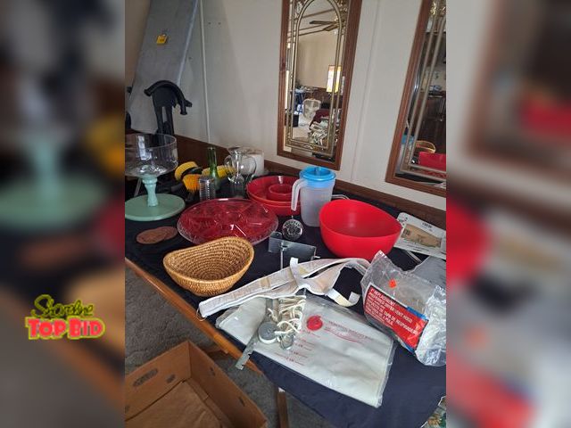 Lot 59-76071 - Household..trays,bowls, neck traction, cake plate n more