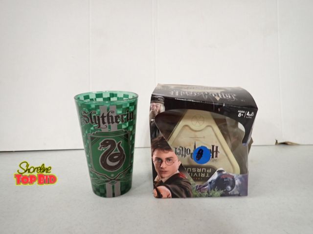 Lot 59-50055 - Harry Potter Game and Drinking Glass