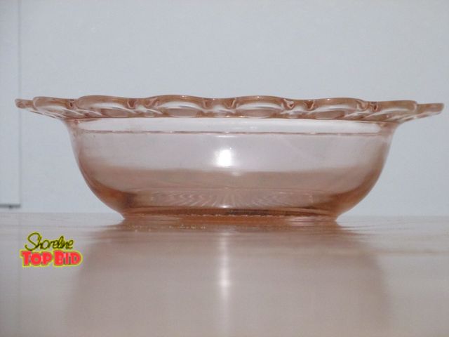 Lot 59-10069 - Old Colony Lace Edge pink Depression Glass serving bowl, no chips or cracks