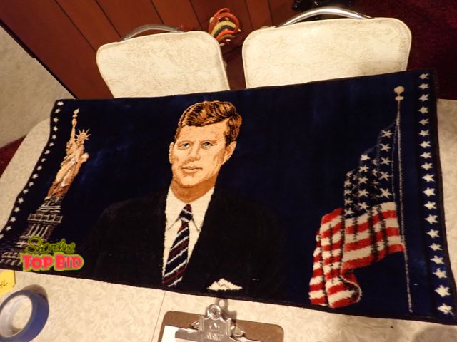 Lot 59-43146 - 1964 Mid-Century JFK President John Kennedy Velvet Wall Hanging Tapestry Rug Made in Italy