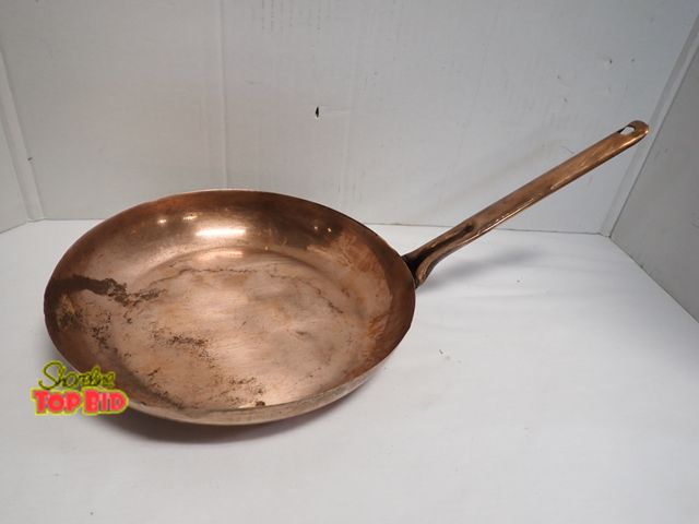Lot 59-10372 - Antique Handmade Copper Frying Pan 2" deep x 11" diameter