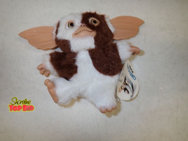 Lot 59-43470 - Vintage Gizmo Plush 1980s from the Movie Gremlins